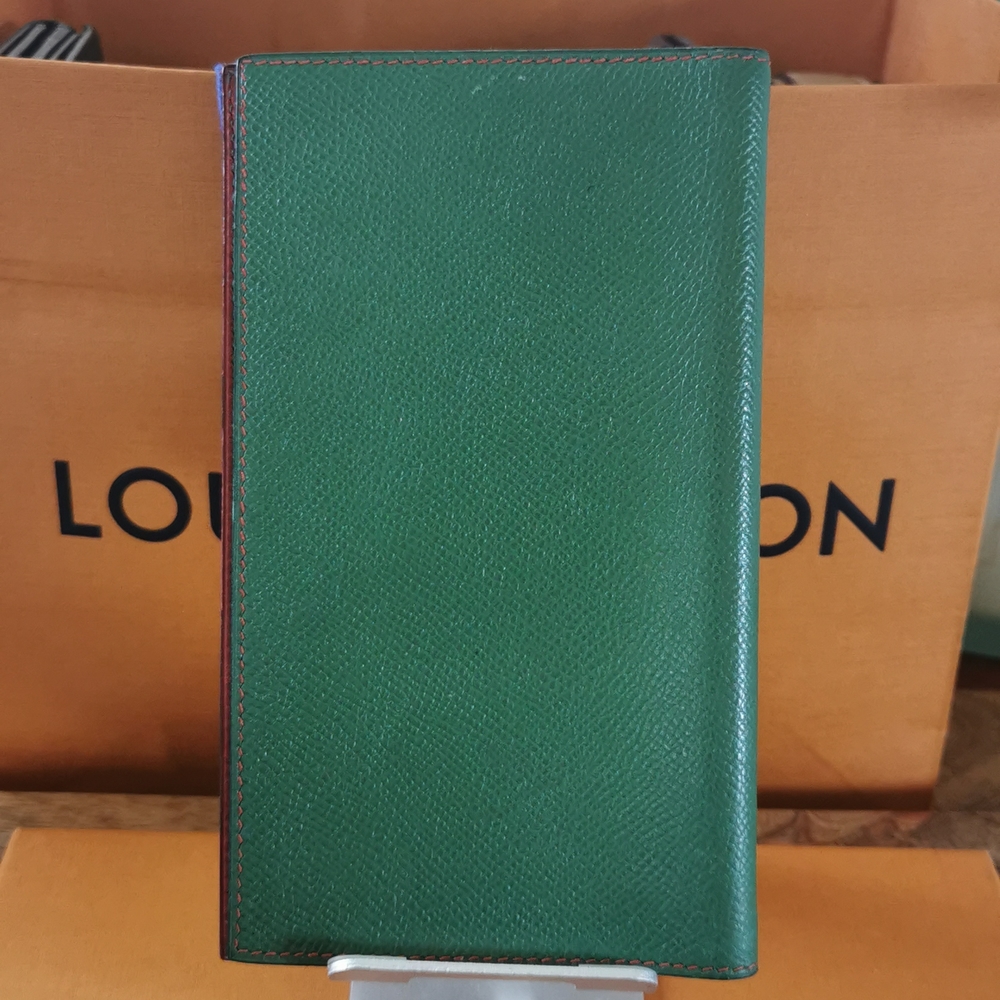 100% Authentic HERMES Wallet - Picture 2 of 11